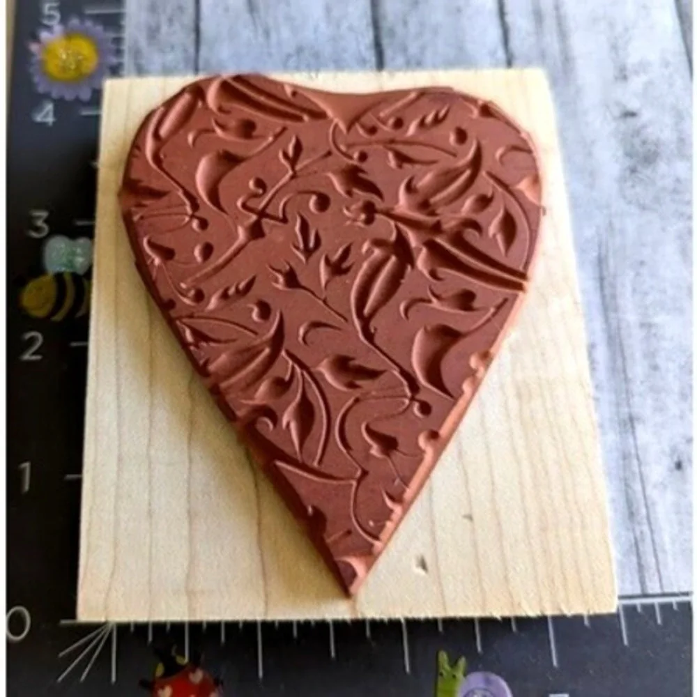 Hero Arts Deco Heart Print L1897 Leaves Rubber Stamp Wood #C2